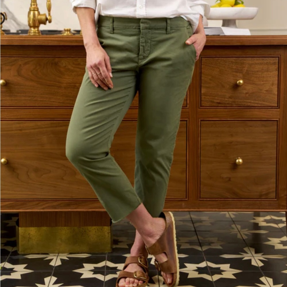 Frank & Eileen Wicklow Italian Chino.       Army Green - Size 6